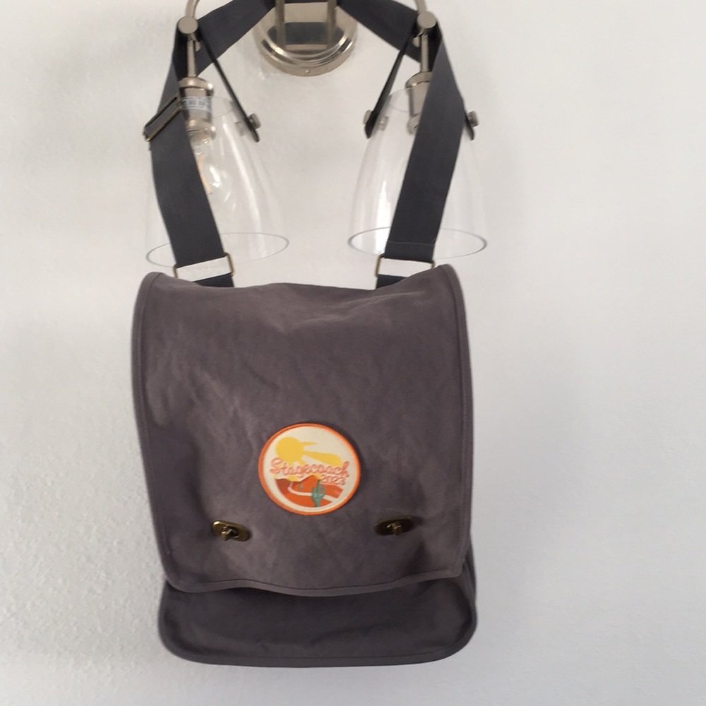 Stagecoach 2023 over shoulder bag 
(14L x 12W)